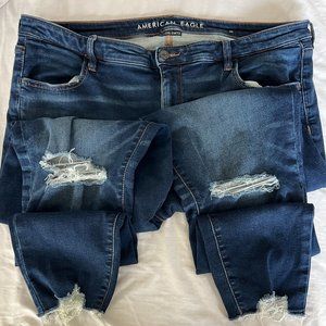 American Eagle Super Hi-Rise Jegging Jeans Size 20 Regular Distressed Hem NWOT